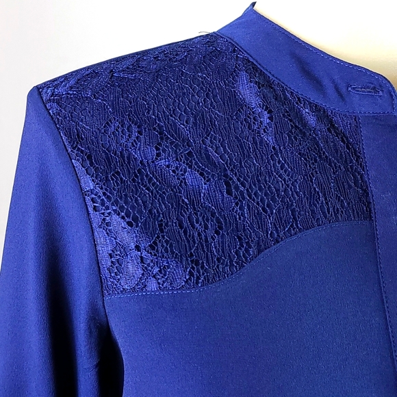 a.n.a. Lace Blouse - Picture 4 of 14